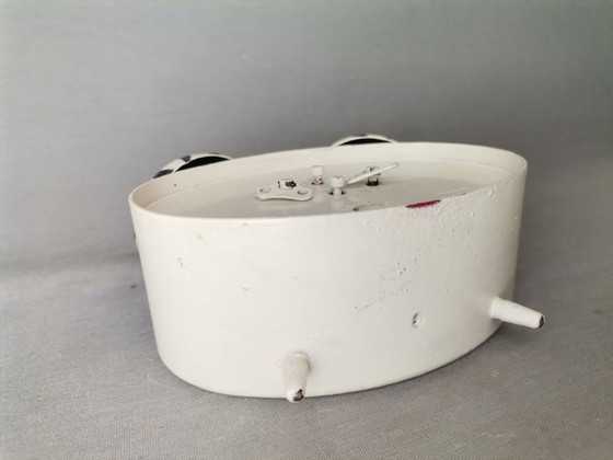 Image 1 of Vintage Duitse wekker met bel van Jerger