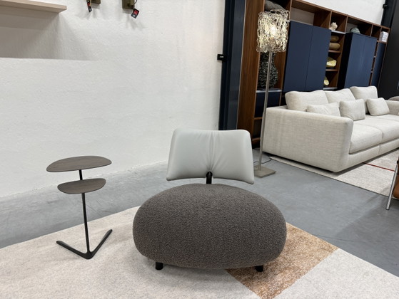 Image 1 of Leolux Pallone Armchair Robou fabric leather