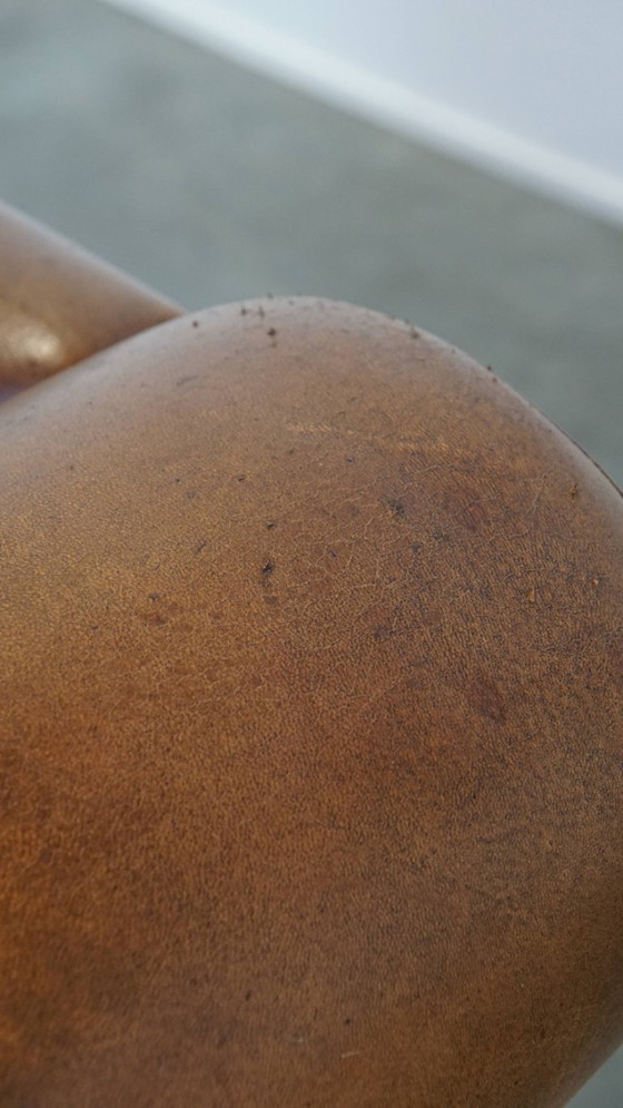 Image 1 of Divano in pelle di pecora da 2,5 posti di alta qualità con cuscini di seduta e schienale in tessuto arancione