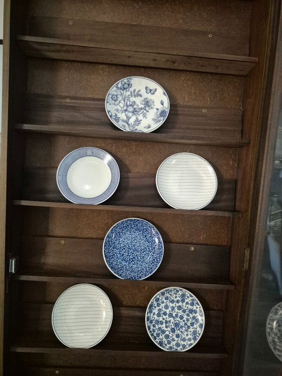 Triple Sliding Glass Display Cabinet – Vintage Pharmacy, 1960s (photo 4 of 6)
