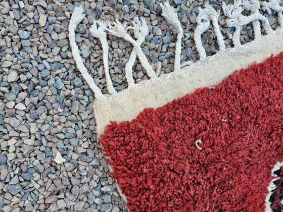 Image 1 of Tapis marocain artisanal en laine 350cmx70cm
