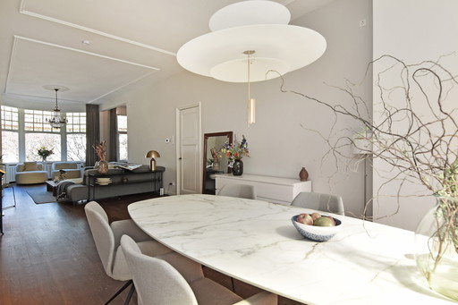 Unique! Table du Sud dining table + 6 Mood swivel chairs