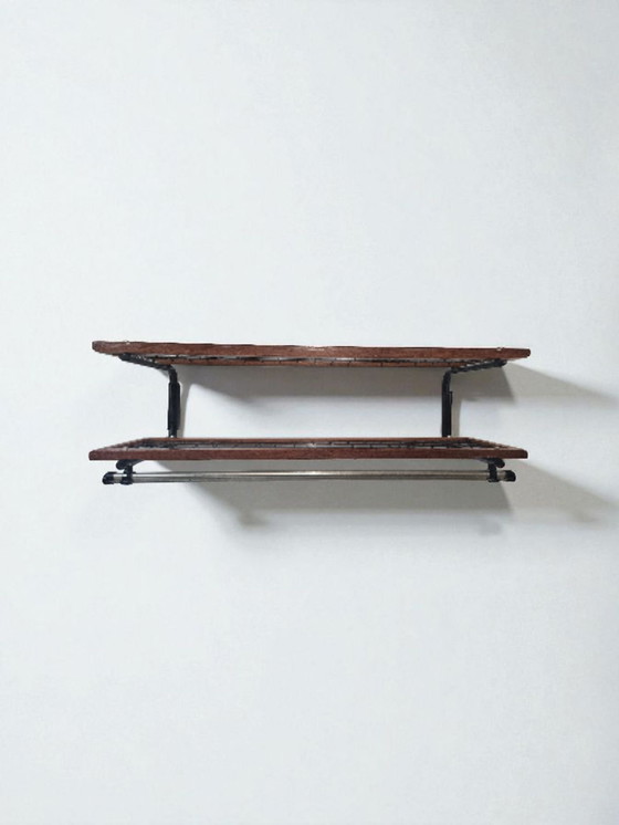 Image 1 of Rare porte-manteau mural en teck et métal, style Mid-Century, fabriqué en Suède