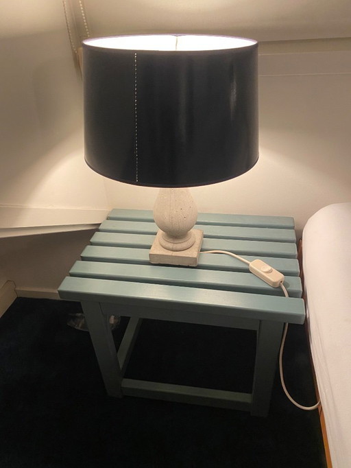 Beautiful baluster lamps with bedside tables