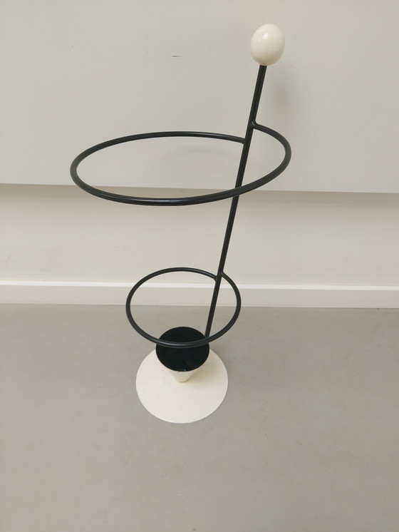 Image 1 of Postmoderne Regenschirmhalterung