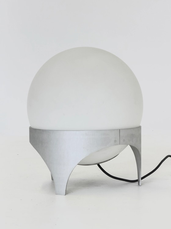 Lampada da tavolo Vintage Space Age con Globo in Vetro e Base in Alluminio – Lampade da tavolo (photo 2 of 12)