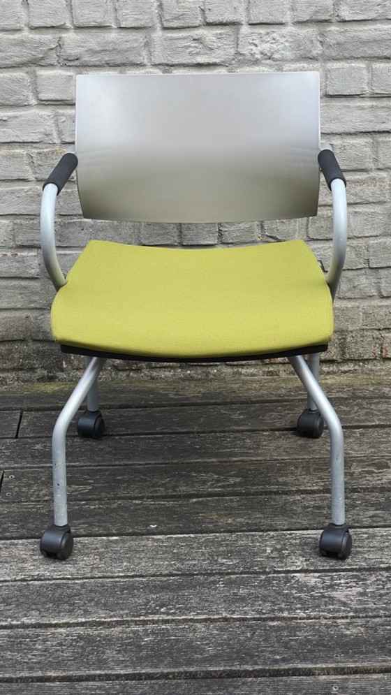 Image 1 of Luxy conference visitor chairs model Air on wheels