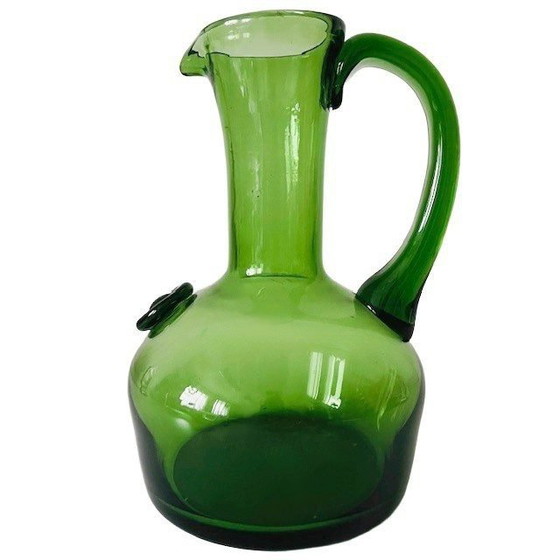 Image 1 of Brocca vintage in vetro verde soffiato a mano a forma di sigillo, Francia, metà secolo, anni '70
