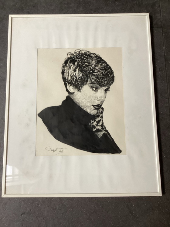 Vintage Pop Art Portrait of Style Icon ‘Twiggy’ (Sovereign Leslie)., Glass, Paper, Black (photo 3 of 6)