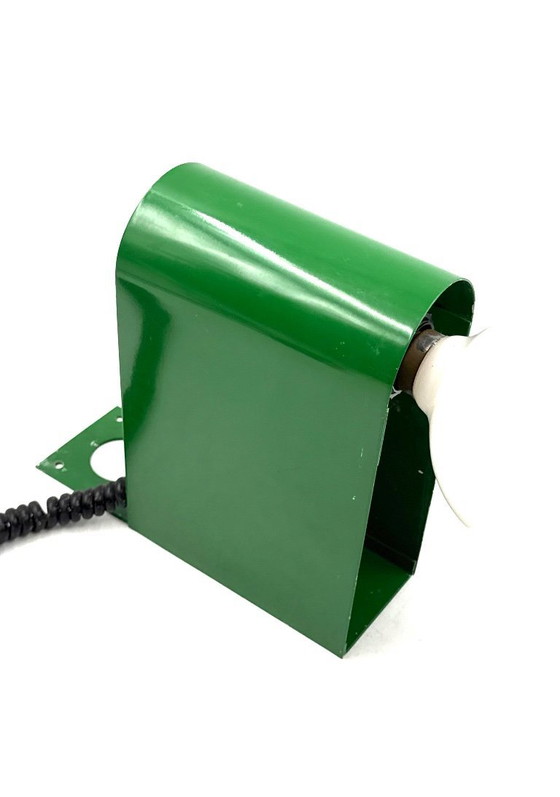 Image 1 of Lámpara de mesa/pared verde estilo era espacial, Italia, década de 1970.