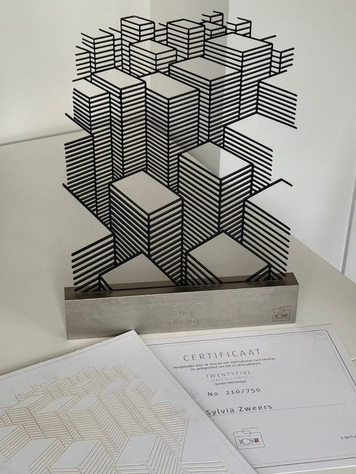 Vingt-cinq Stacks Jeroen Henneman