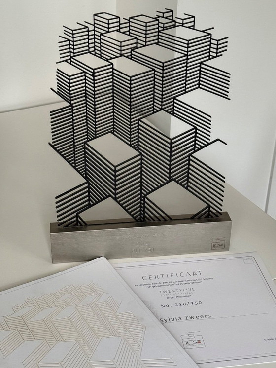 Image 1 of Vingt-cinq Stacks Jeroen Henneman