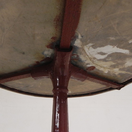 Image 1 of Tavolo da bistrot con gambe in ghisa e piano in marmo, anni '20