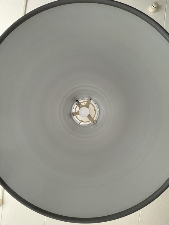 Image 1 of Due lampade a sospensione Artemide Nur in antracite, disponibili in set o separatamente. Il prezzo si intende per lampada.