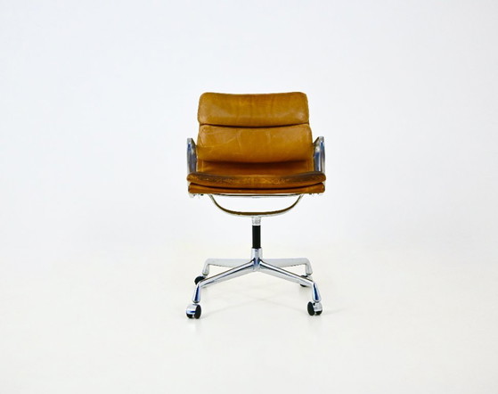Stoel met zacht kussen, ontworpen door Charles & Ray Eames voor Herman Miller, jaren 70. – Bureaustoelen (photo 3 of 10)