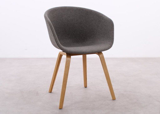 HAY AAC 23 About A Chair grijs