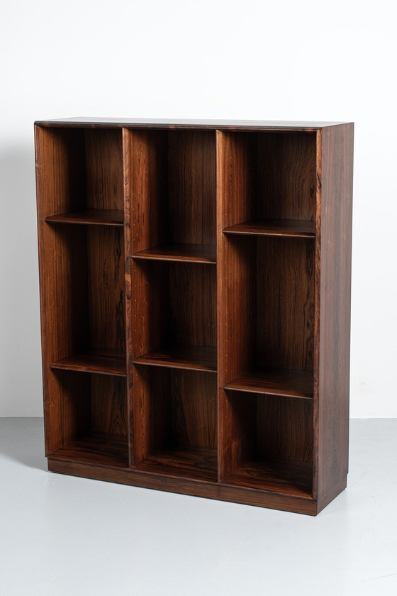 Image 1 of Beautiful rosewood cabinet