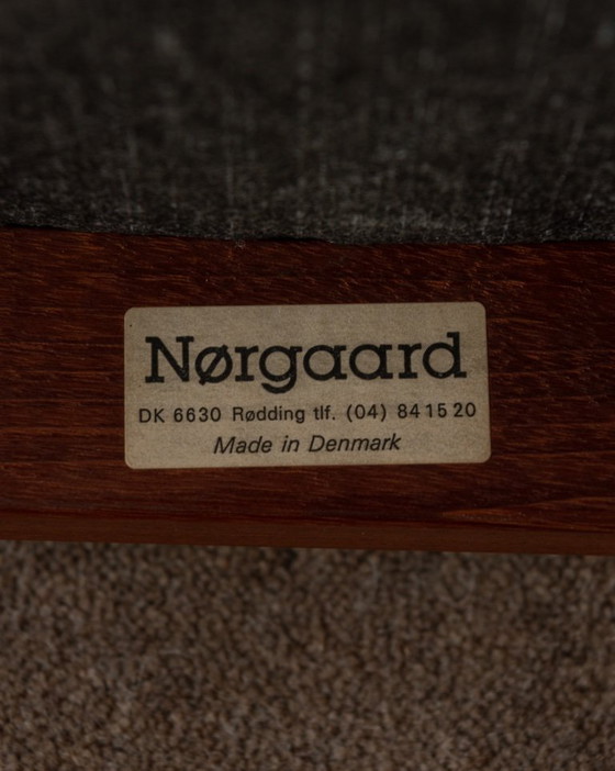 Image 1 of Vintage eetkamerstoelen van Johannes Nørgaard voor Nørgaard Møbelfabrik (set van 6) | Originele wollen bekleding | Jaren 60