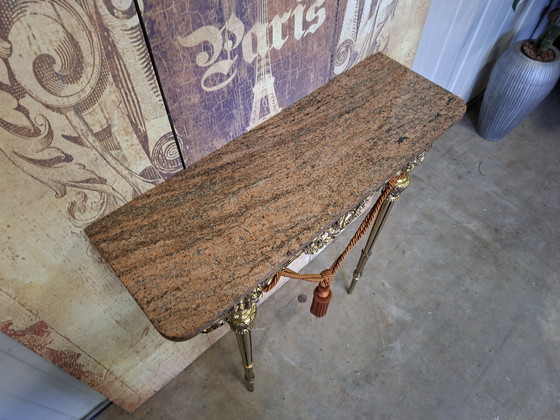 Image 1 of Console murale en laiton avec plateau en marbre, table d'appoint, console d'entrée, dimensions 75x26cm et 81cm de hauteur.