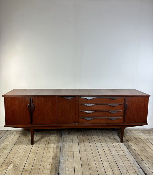 Vintage Teak sideboard by Jentique Furniture 1960