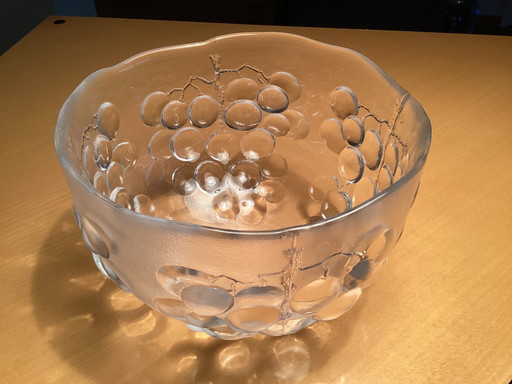 Kosta Boda glazen schaal “Druva”