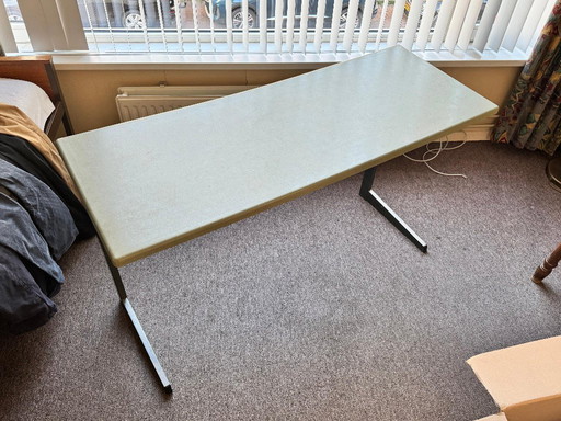 f6 table de l'école d'eromes
