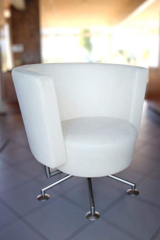 Set van designer stoelen en bijzettafel