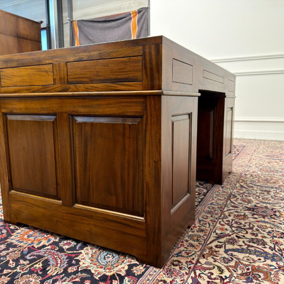 Classic English Desk with Black Leather – Wood (photo 7 of 18)