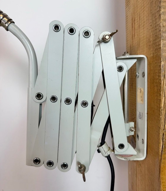 Image 1 of Grijze Duitse industriële schaarwandlamp van SIS, jaren 60.