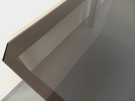 Image 1 of Table de repas carrée italienne vintage par Guido Faleschini pour Mariani x Hermès en verre fumé et métal chromé style Space Age