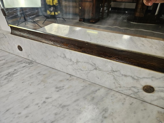 Image 1 of Tocador Art Decó con mármol blanco y espejo