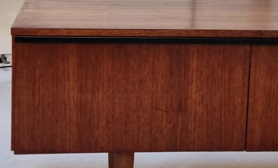 Lowboard Mid Century – Vitrines, Bois (photo 15 of 21)