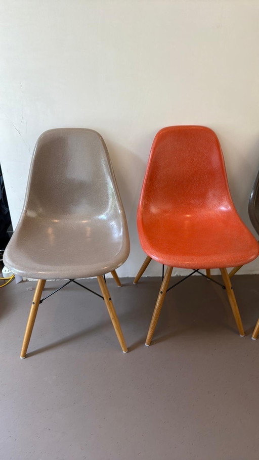 Vitra Eames glassfiber chairs