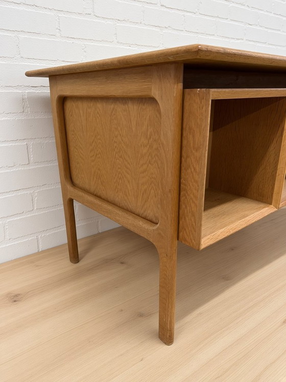 Eikenhouten directiebureau door Arne Vodder van Brouer Møbelfabrik, Denemarken, jaren 60 – Wood (photo 13 of 16)