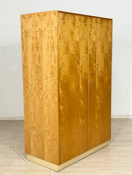 Image 1 of Armadio vintage, armadio per la biancheria, mobiletto in legno