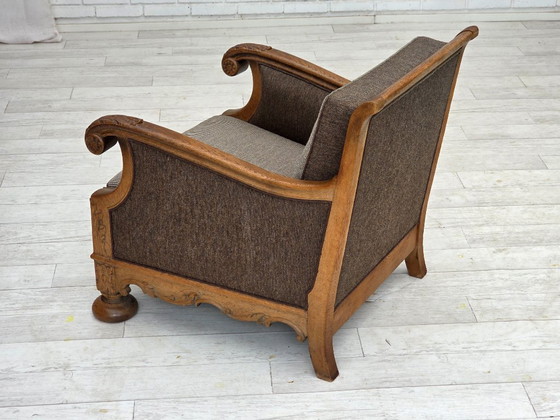 Image 1 of Années 1950, fauteuil danois, meuble en laine, bois de chêne massif sculpté.