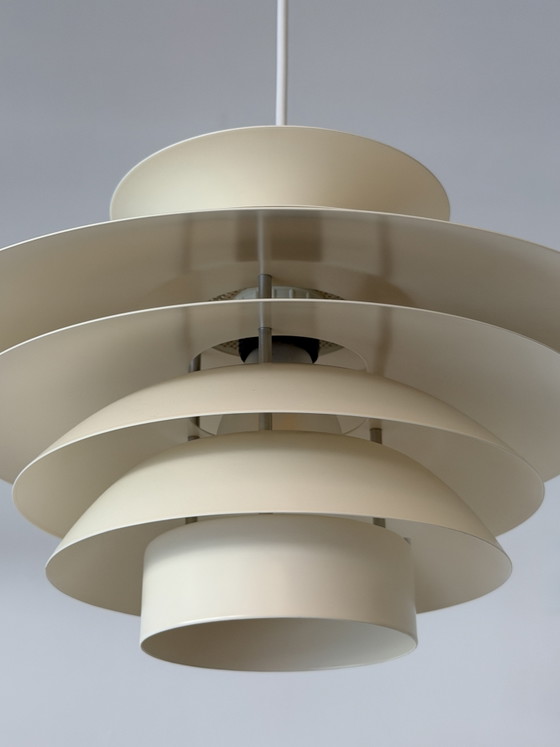 Lampada a sospensione vintage scandinava a 7 strati – Crema/Avorio – Di JEKA, Denmark, anni '60 (photo 15 of 15)