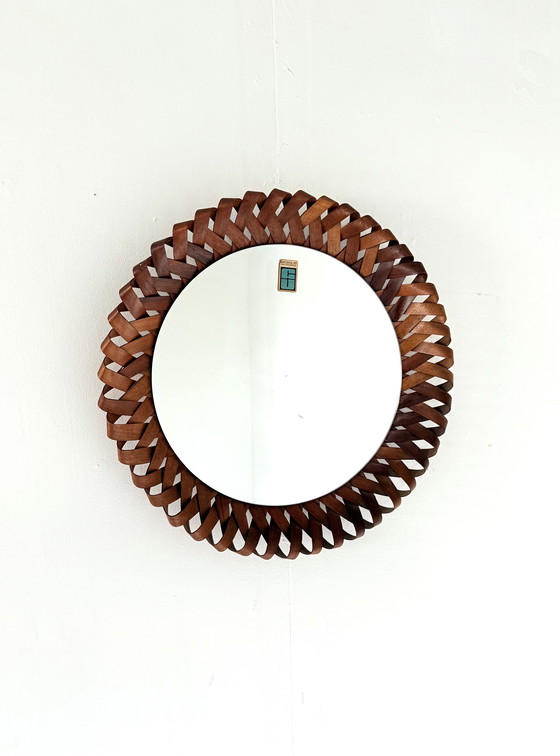 Image 1 of Vintage gevlochten teakhouten wandspiegel ‘60