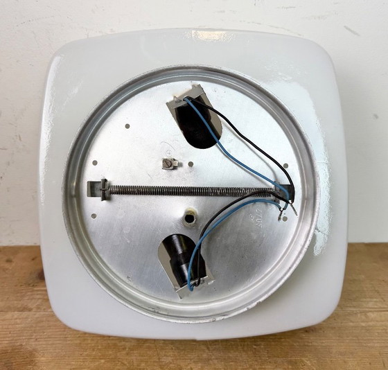 Image 1 of Vintage wand- of plafondlamp met melkglas, jaren 70