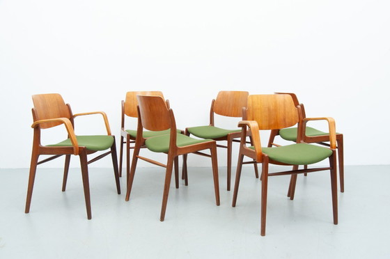 Image 1 of 4x C64 & 2x D64 eetkamerstoelen in teakhout van Hartmut Lohmeyer voor Wilkhahn (jaren 50)