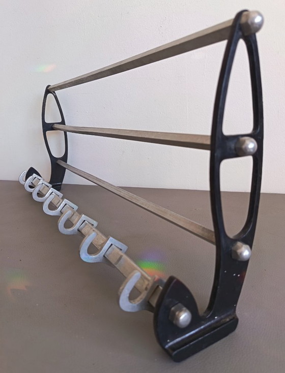 Appendiabiti e porta cappelli da parete in stile Bauhaus di metà secolo – Art Deco, Aluminium (photo 6 of 24)