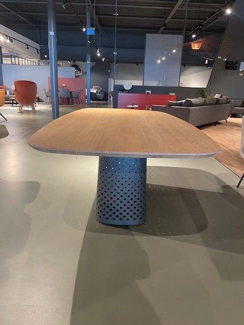 Rolf benz Dining table 929 – eettafels