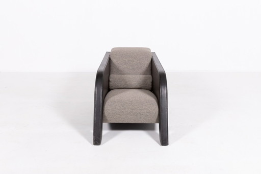 Architectonische ‘Ypsilon’ loungestoel van Ulf Moritz, jaren 80.