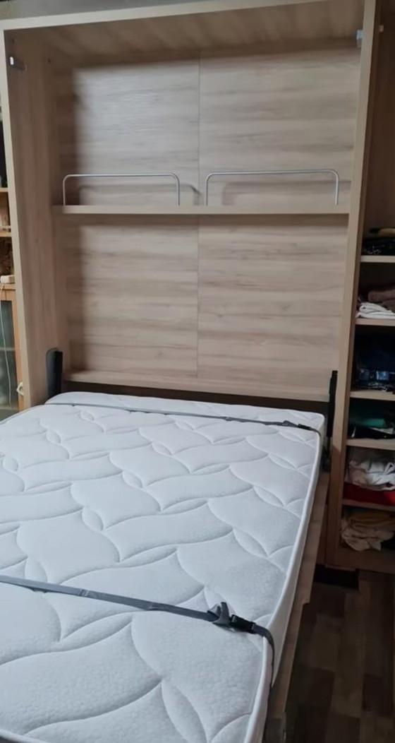 Image 1 of Cama plegable Easyliving 140x200: cama abatible de lujo + mueble auxiliar + colchón (factura)