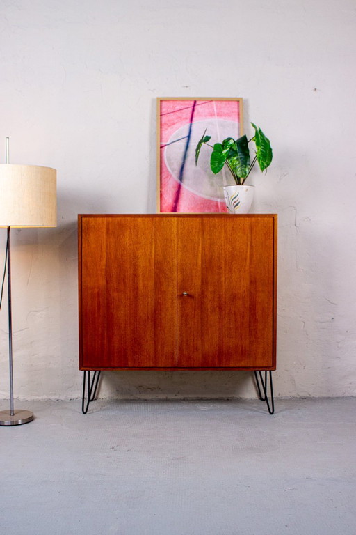 Mobile vintage in teak, credenza alta, cassettiera, noce, metà del secolo scorso, anni '60