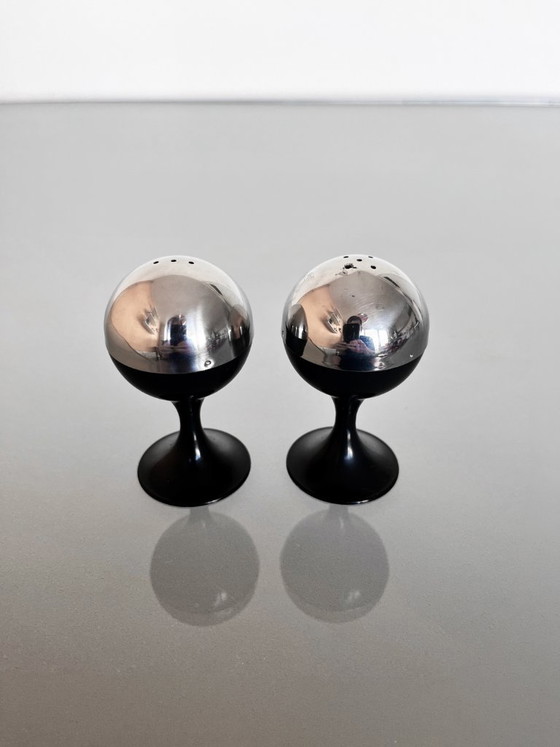 Rare vintage Space Age Quist salt and pepper set – Kitchen accessories, Plastic (photo 5 of 9)