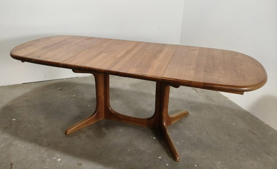 Image 1 of table à manger en teck de design danois