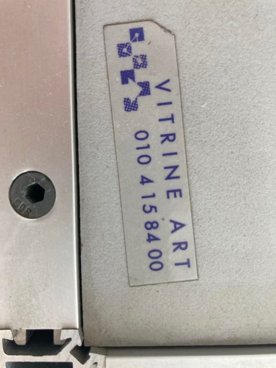 Image 1 of Display cabinet - glass and aluminium, with lighting and lock