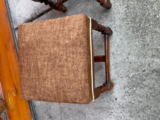 Set of Vintage Colonial Stools in Wood, 1950 (photo 7 of 9)