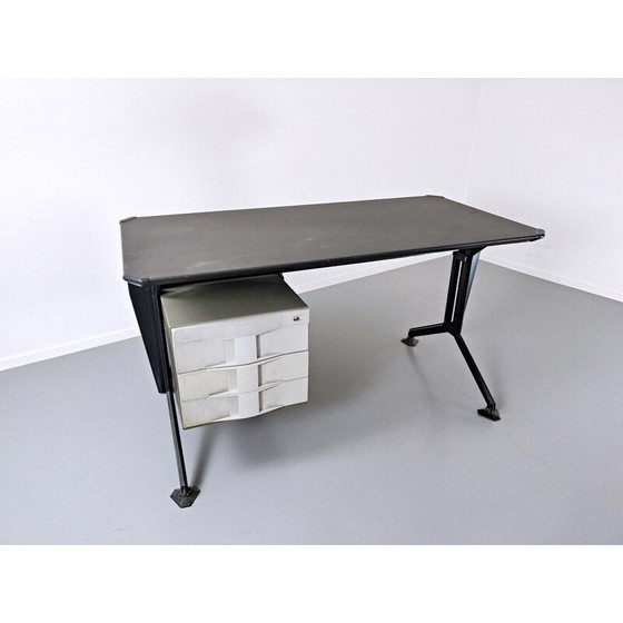 Image 1 of Vintage desk from Studio BBPR for Olivetti